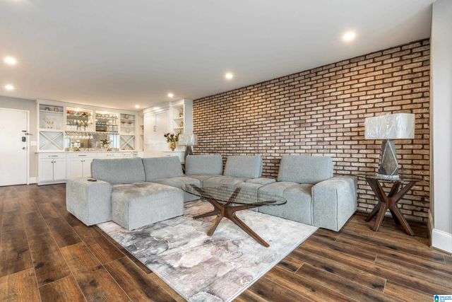 1120 Beacon Pkwy E Apt 509, Birmingham, AL 35209