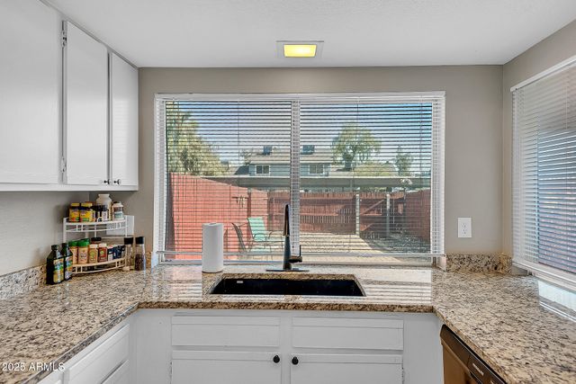 10100 N 89TH Avenue 66, Peoria, AZ 85345