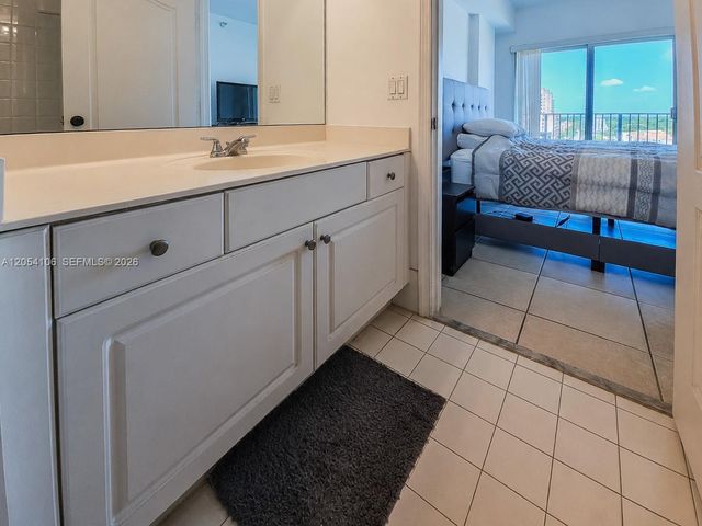 1627 SW 37th Avenue 802, Miami, FL 33145