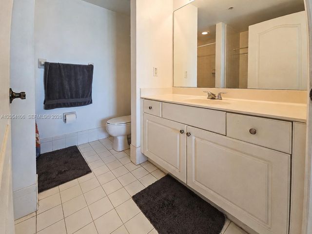 1627 SW 37th Avenue 802, Miami, FL 33145