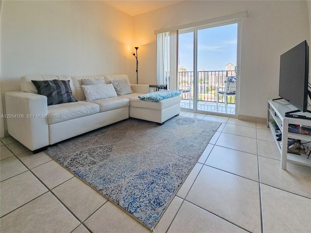 1627 SW 37th Avenue 802, Miami, FL 33145