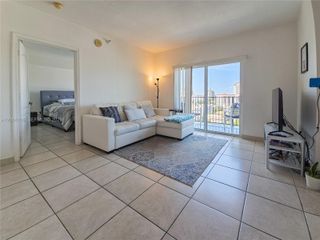 1627 SW 37th Avenue 802, Miami, FL 33145