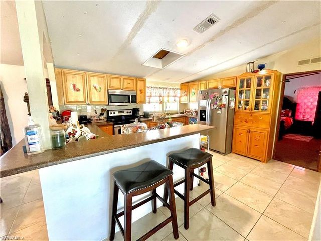 270 G RD, Labelle, FL 33935