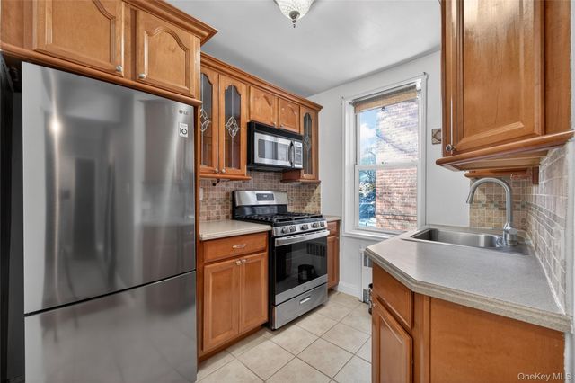 14235 84th Drive 2K, Jamaica, NY 11435