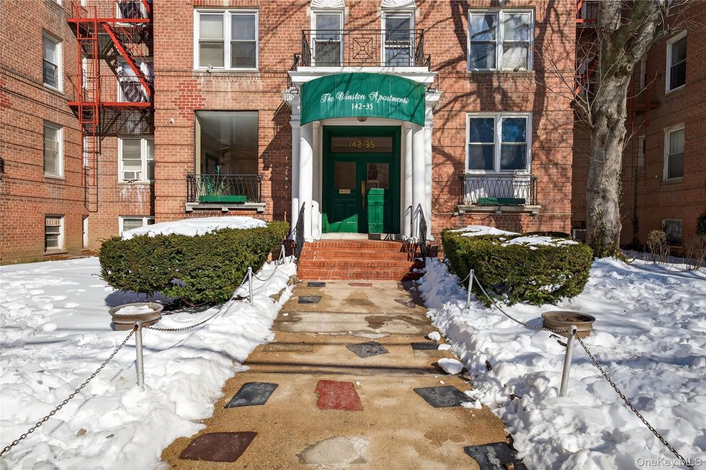 14235 84th Drive 2K, Jamaica, NY 11435