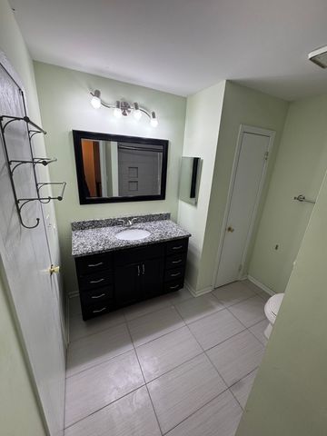 448 Ferndale Court, Buffalo Grove, IL 60089