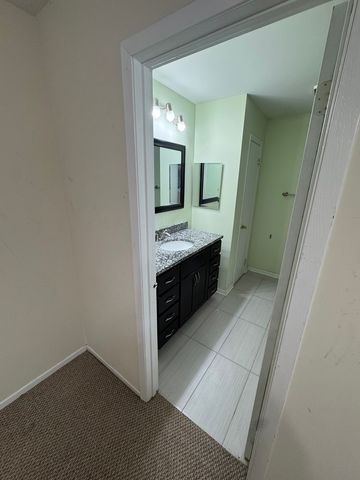 448 Ferndale Court, Buffalo Grove, IL 60089