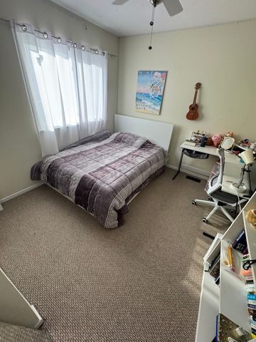 448 Ferndale Court, Buffalo Grove, IL 60089