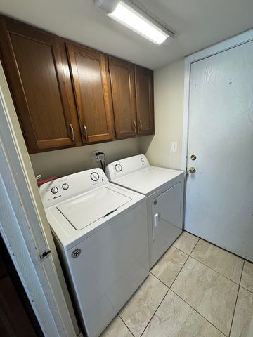 448 Ferndale Court, Buffalo Grove, IL 60089