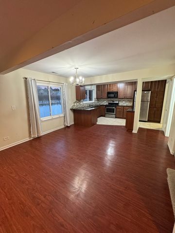 448 Ferndale Court, Buffalo Grove, IL 60089