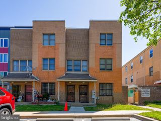 306 N 8TH ST #B, Philadelphia, PA 19107