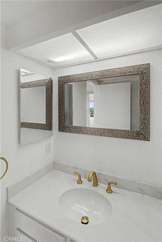 280 Cagney Lane 207, Newport Beach, CA 92663