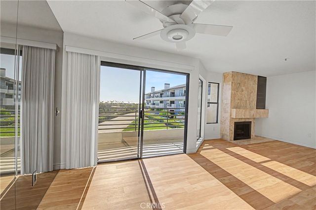 280 Cagney Lane 207, Newport Beach, CA 92663