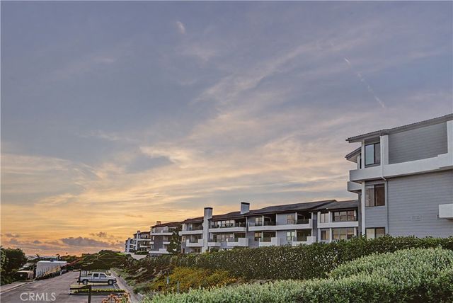 280 Cagney Lane 207, Newport Beach, CA 92663