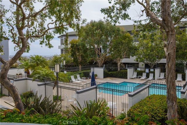 280 Cagney Lane 207, Newport Beach, CA 92663