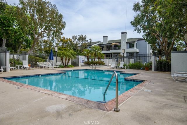 280 Cagney Lane 207, Newport Beach, CA 92663