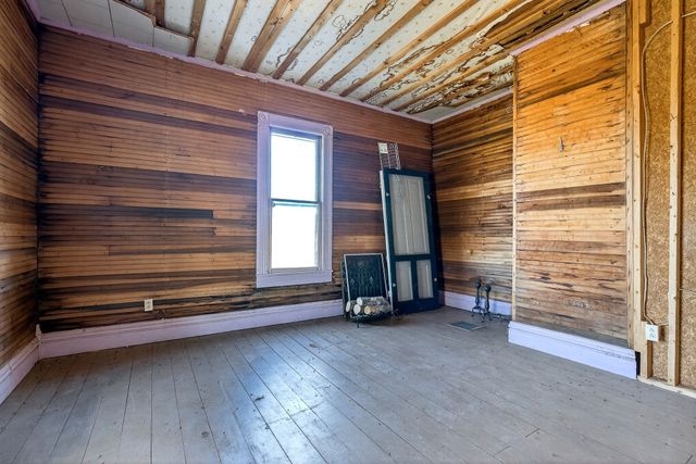 4761 Gum Springs Mountain Rd, Sparta, TN 38583