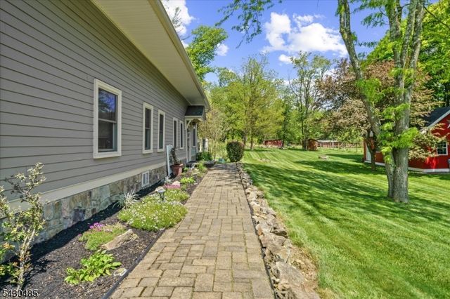 307 County Road 579, Bethlehem Twp., NJ 08802