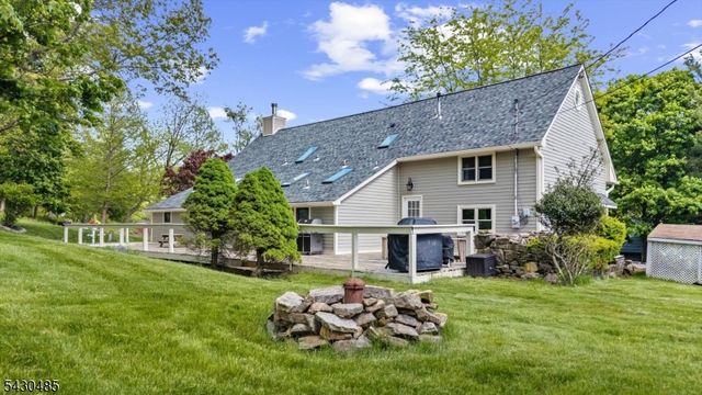 307 County Road 579, Bethlehem Twp., NJ 08802