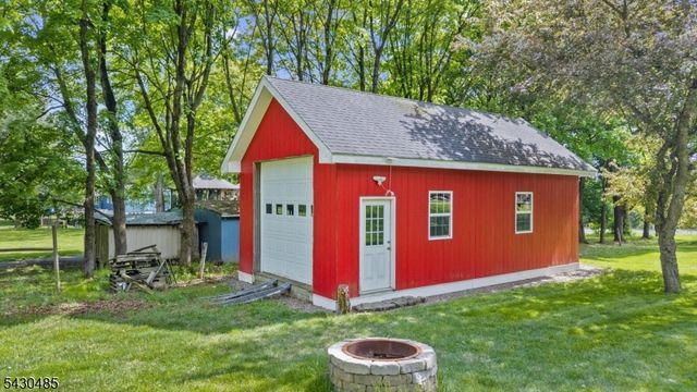 307 County Road 579, Bethlehem Twp., NJ 08802