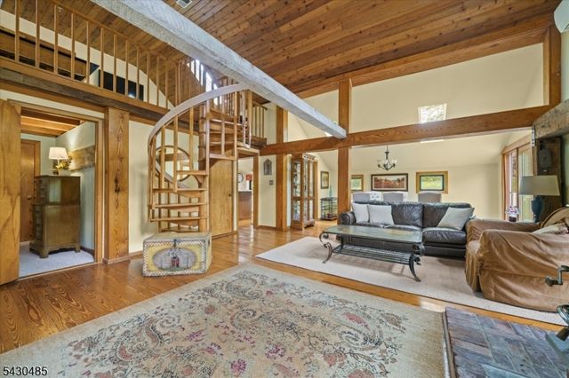 307 County Road 579, Bethlehem Twp., NJ 08802