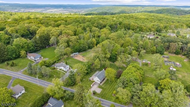307 County Road 579, Bethlehem Twp., NJ 08802