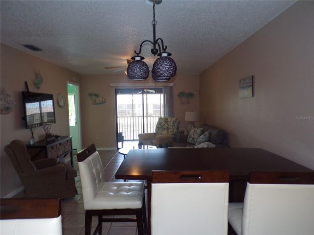 4016 OAKVIEW DRIVE J8, Punta Gorda, FL 33980