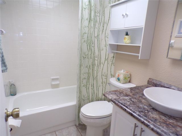 4016 OAKVIEW DRIVE J8, Punta Gorda, FL 33980