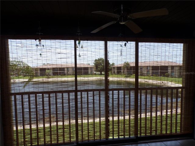 4016 OAKVIEW DRIVE J8, Punta Gorda, FL 33980