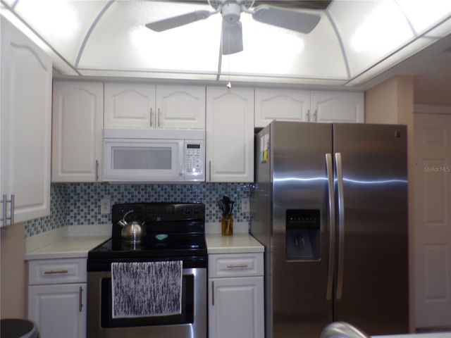 4016 OAKVIEW DRIVE J8, Punta Gorda, FL 33980