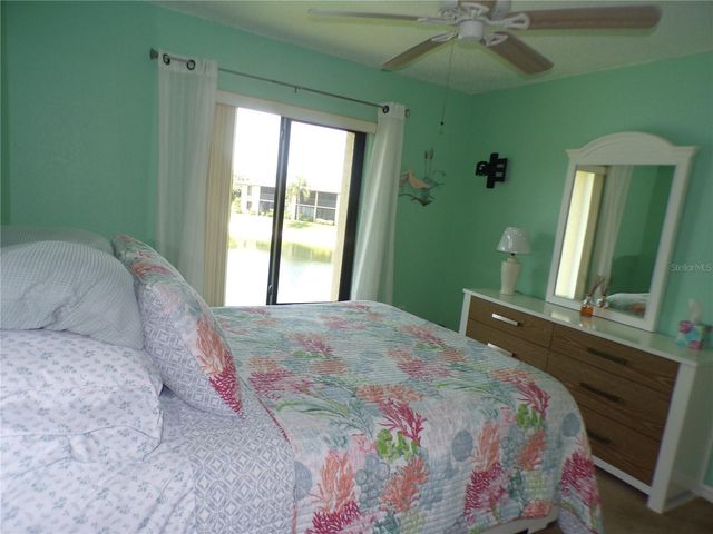 4016 OAKVIEW DRIVE J8, Punta Gorda, FL 33980