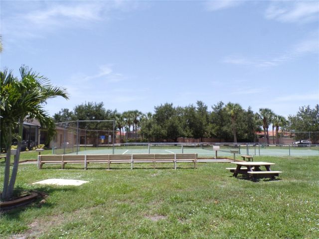 4016 OAKVIEW DRIVE J8, Punta Gorda, FL 33980