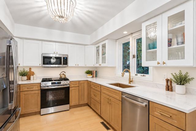 3523 Pottawattomie Trail, Michigan City, IN 46360