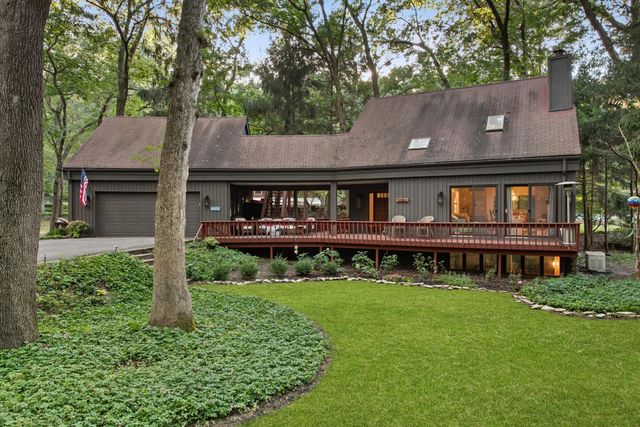3523 Pottawattomie Trail, Michigan City, IN 46360