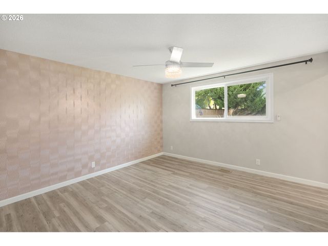 4130 Nw 192ND Ave, Portland, OR 97229