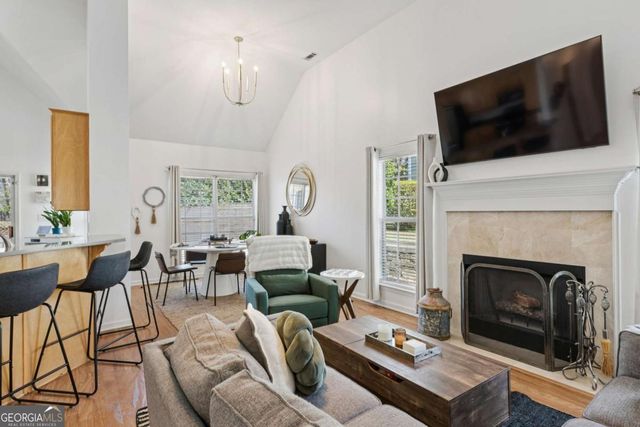 135 St Albans Way, Peachtree City, GA 30269