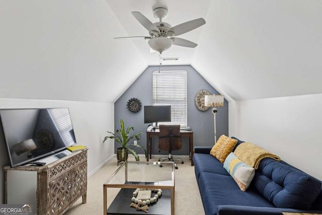 135 St Albans Way, Peachtree City, GA 30269