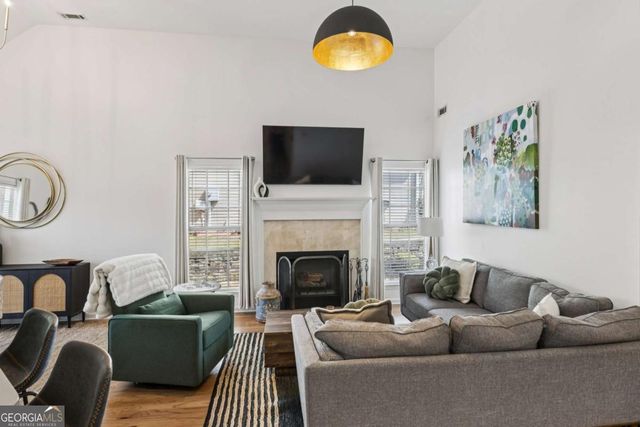 135 St Albans Way, Peachtree City, GA 30269