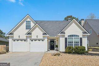135 St Albans Way, Peachtree City, GA 30269