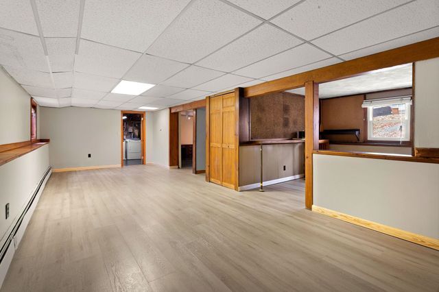 4 Viza Avenue, Derry, NH 03038