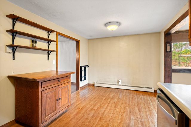 4 Viza Avenue, Derry, NH 03038