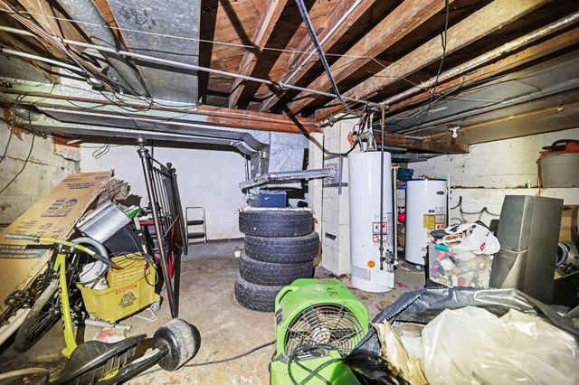 561 Arthur Avenue, Kalamazoo Twp, MI 49048