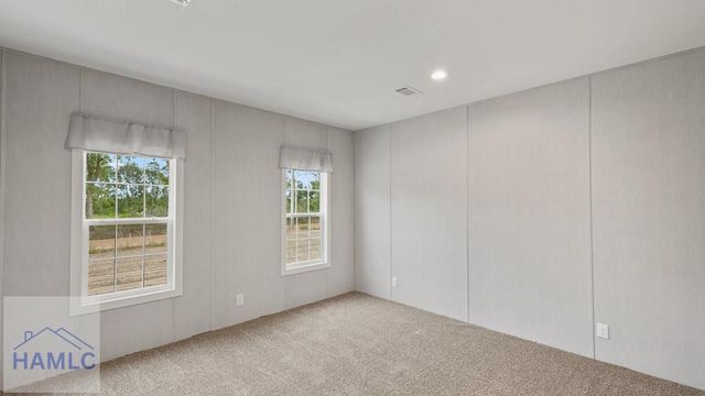 789 Hires Road, Jesup, GA 31545