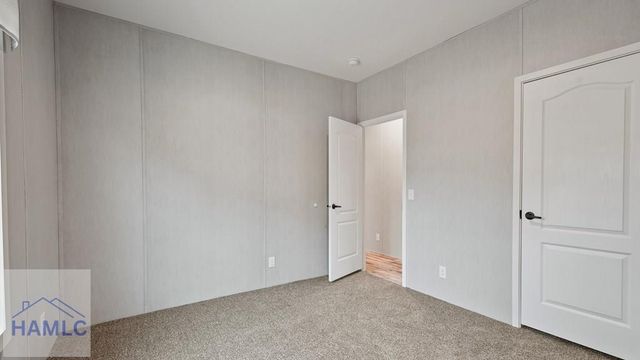 789 Hires Road, Jesup, GA 31545