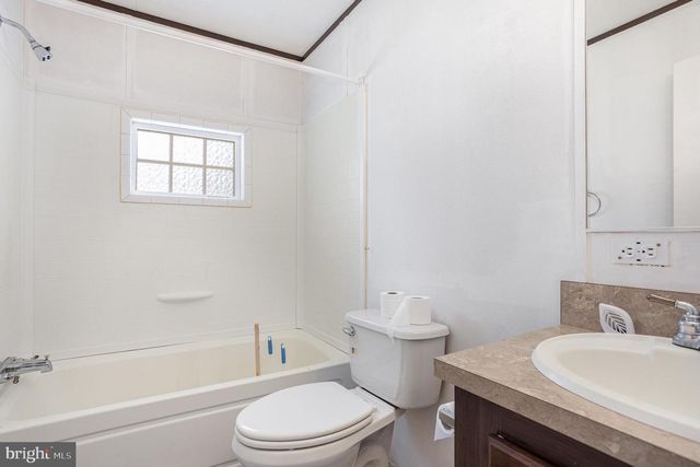 497 MIDDLETOWN RD, Hummelstown, PA 17036