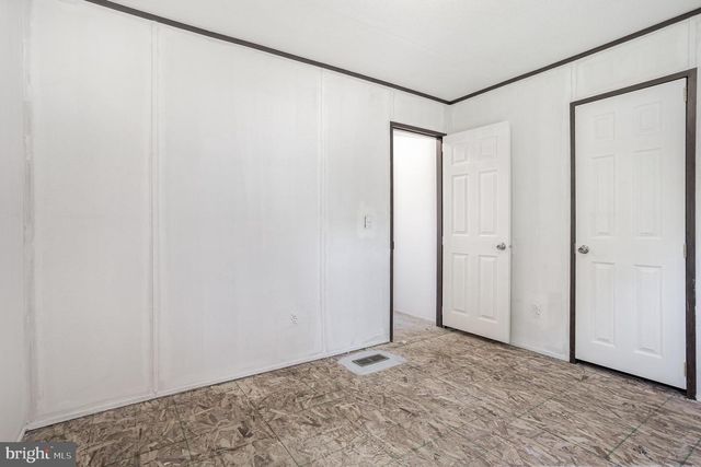 497 MIDDLETOWN RD, Hummelstown, PA 17036