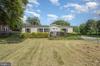 497 MIDDLETOWN RD, Hummelstown, PA 17036