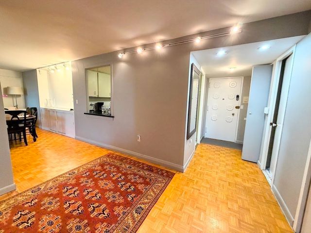 45 Longwood Ave 705, Brookline, MA 02446