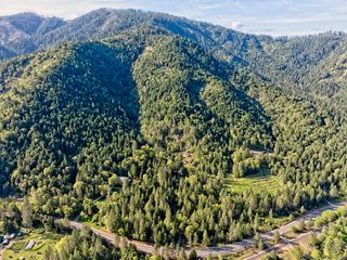 1800 Lower Wolf Creek Road, Wolf Creek, OR 97497