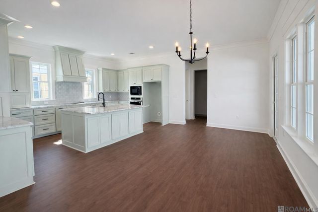 13906 Savannah Dr, St Francisville, LA 70775